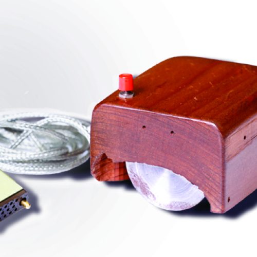 O segundo protótipo do mouse de Douglas Engelbart: o modelo sem rodas que quase mudou tudo