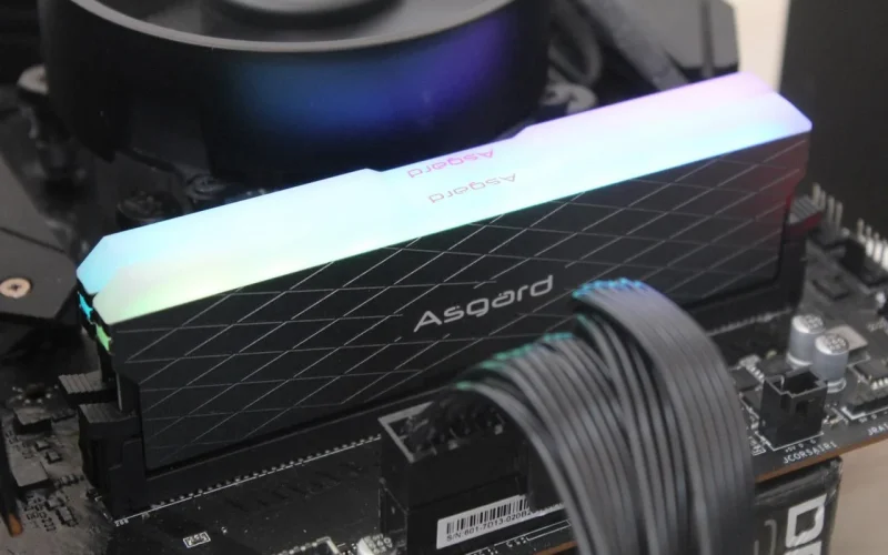 kit de 256 GB é vendido por valor superior ao de uma RTX 5090 na China